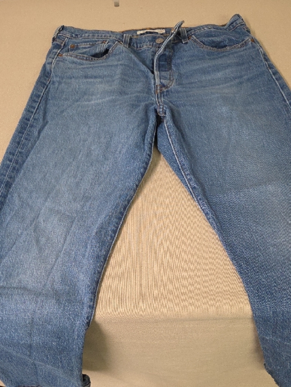Levi's 32 Waist Wedgie Style / High Rise/ Loose In Legs - Picture 7 of 8